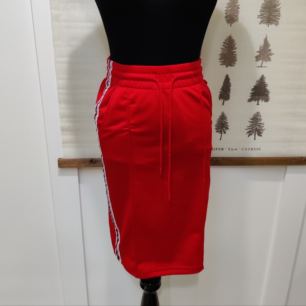 Aritzia TNA Athletic Skirt - XXS